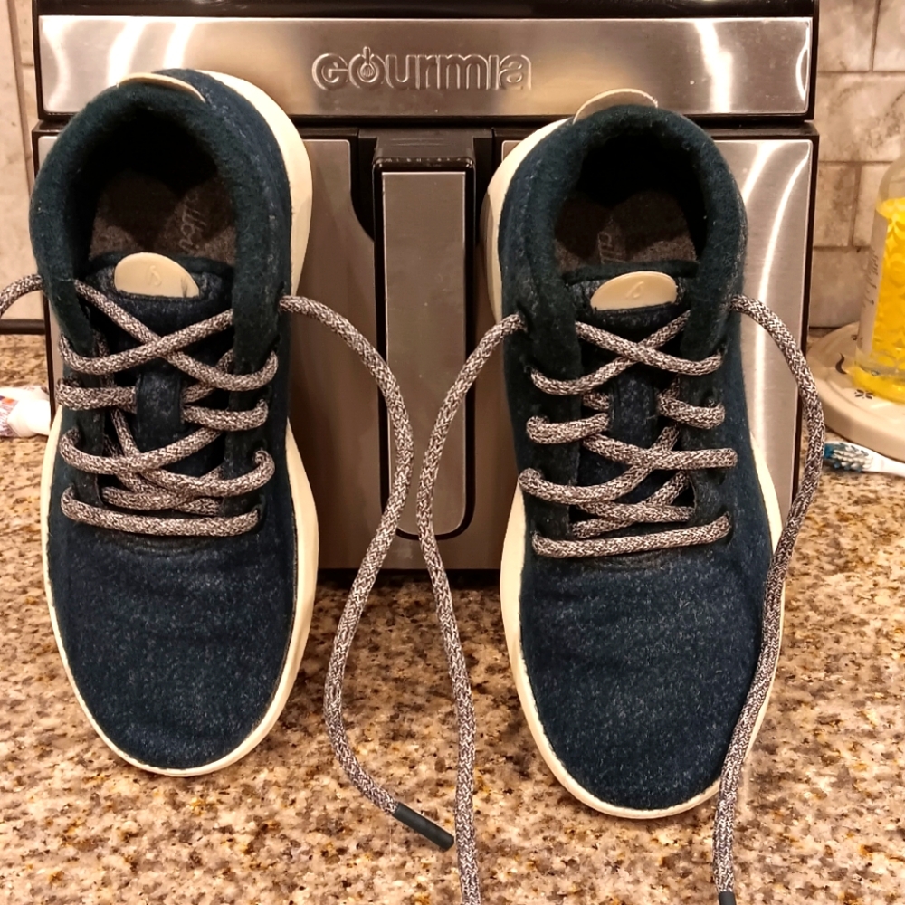 Allbirds Women Wrum W5 Forest Green Merino Wool Runner Up Mizzle Sneakers